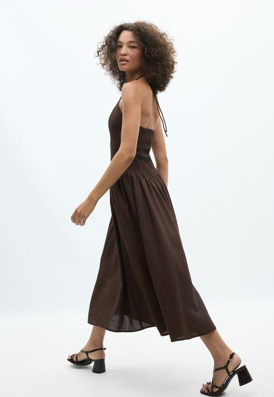 vestido midi halter detalle abalorios