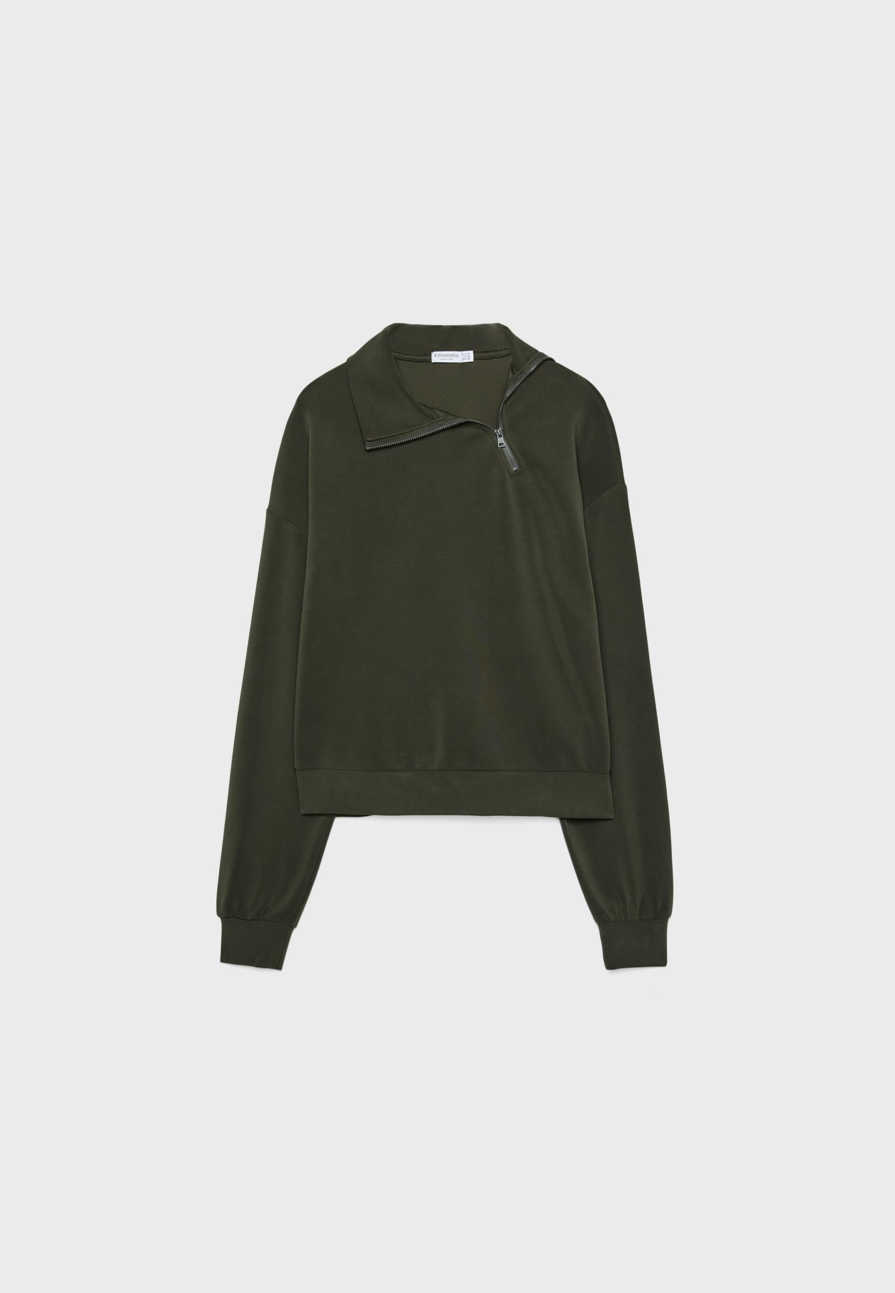 Soft-touch sweatshirt with side zip — 0-526