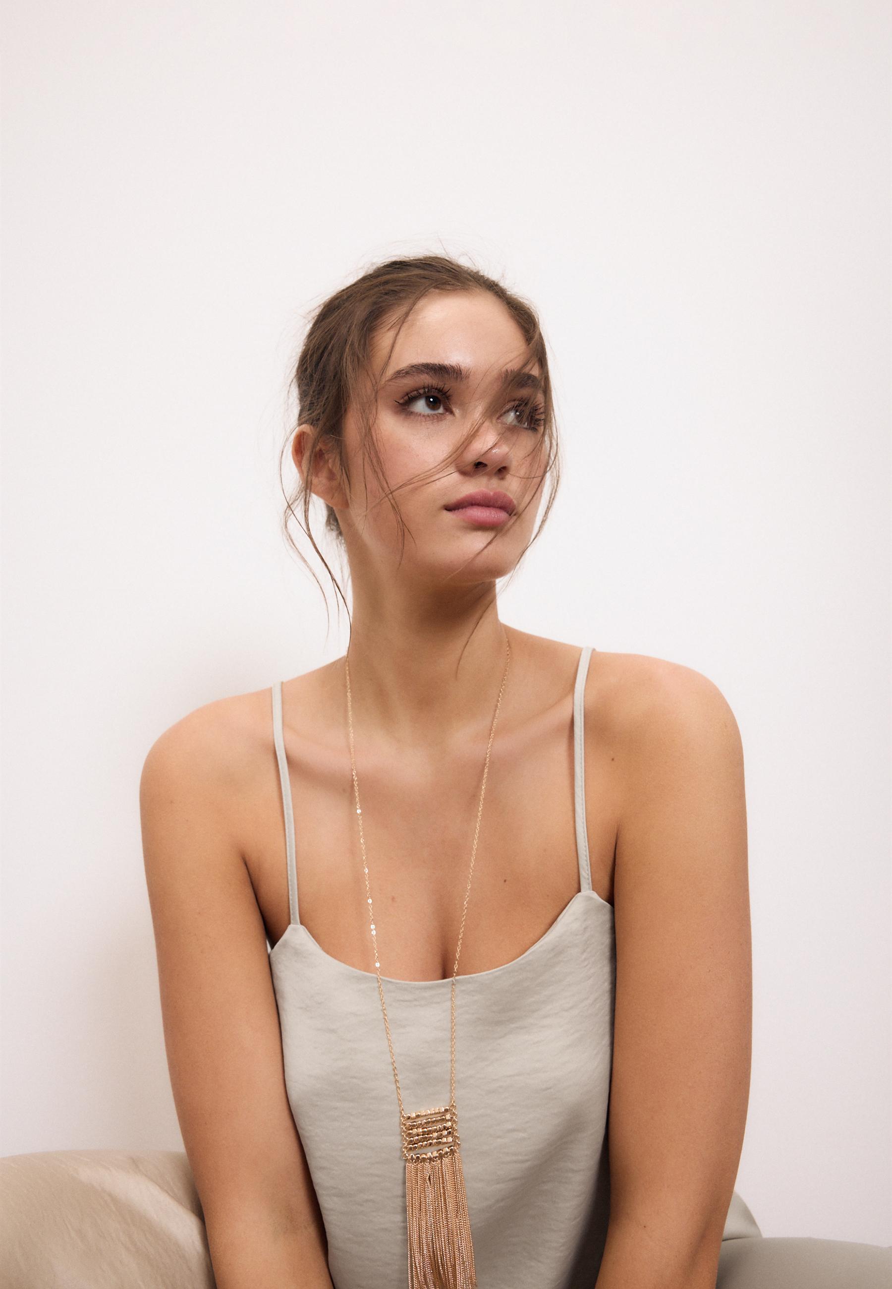 Asymmetric satin top — Stone