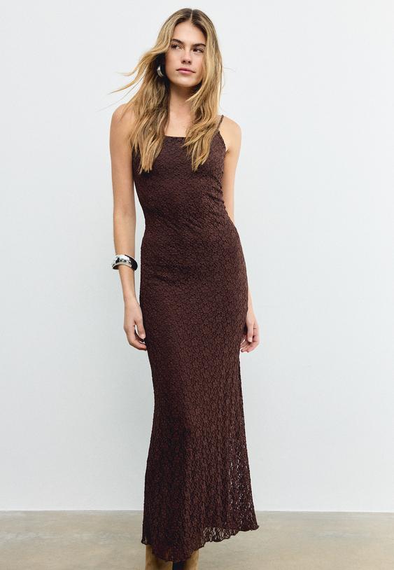 vestito midi blonda spalline