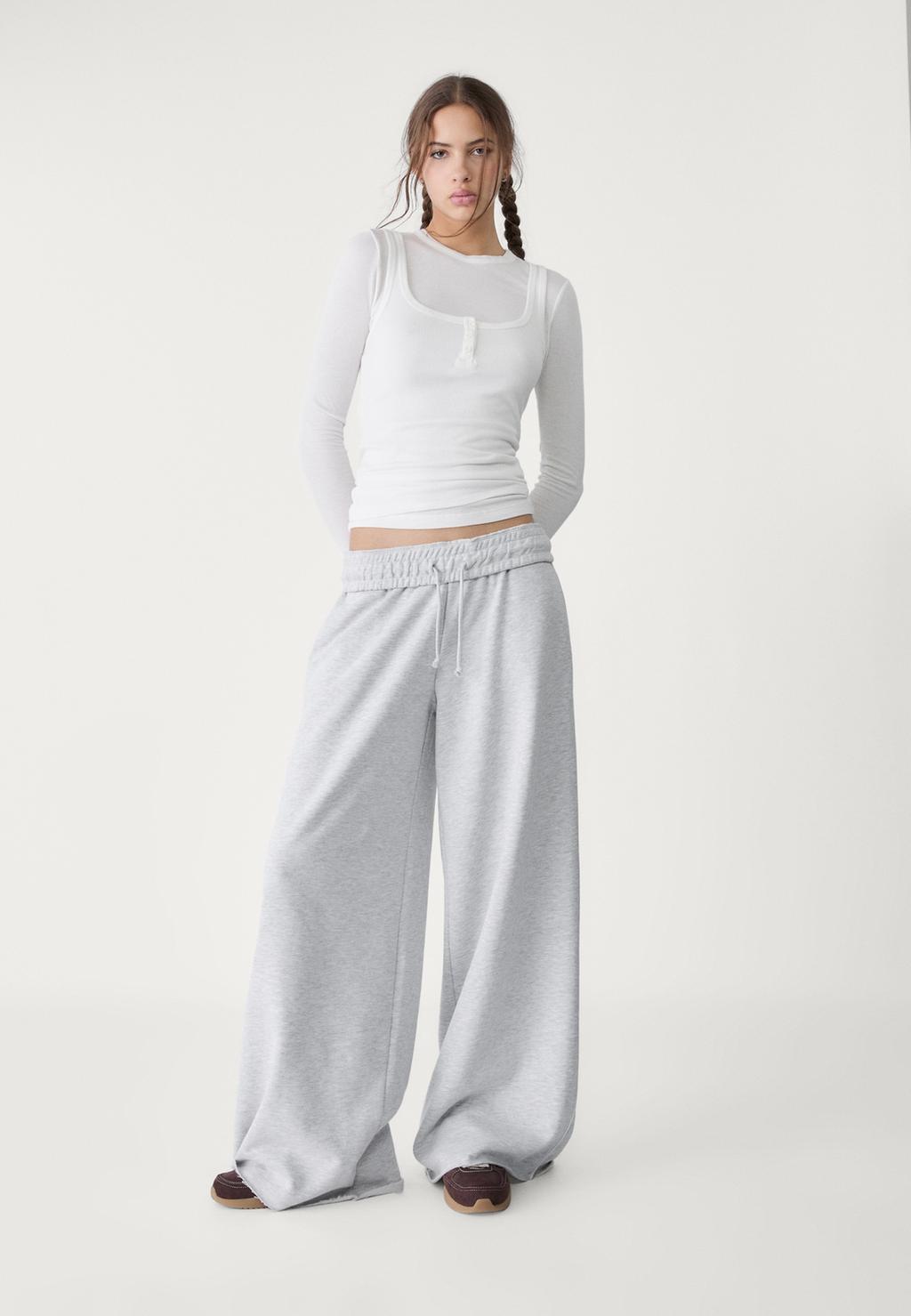 Wide-leg plush trousers with trim detail