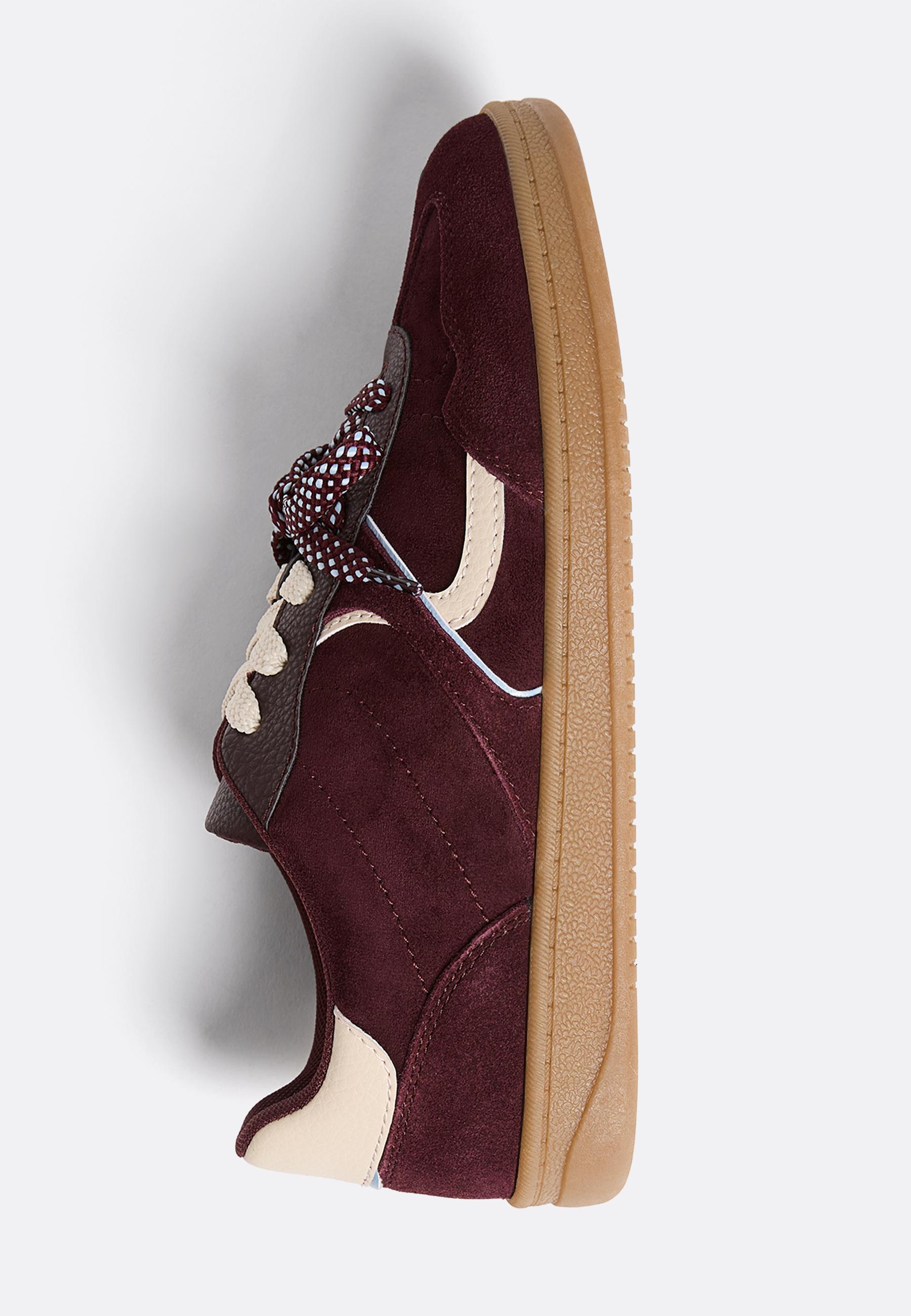 Casual sneakers with double laces — BURGUNDY