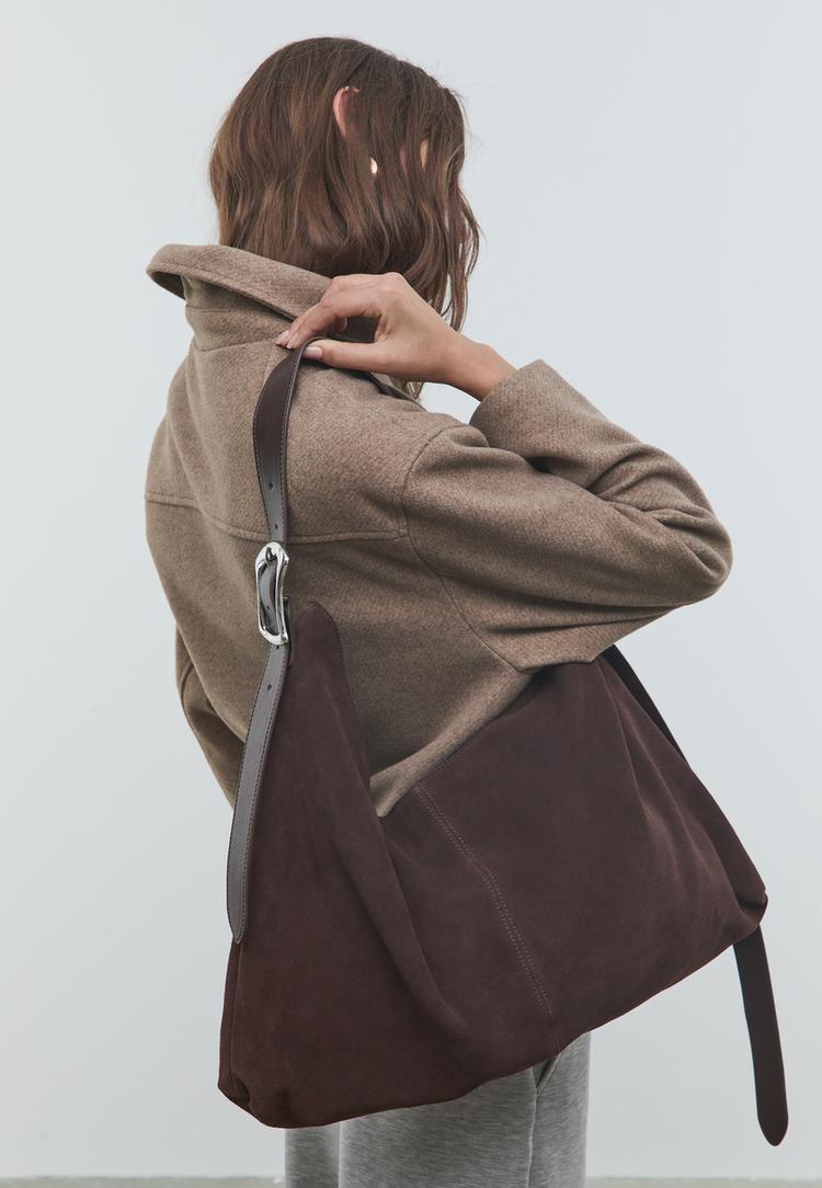bolso hebilla nudo piel