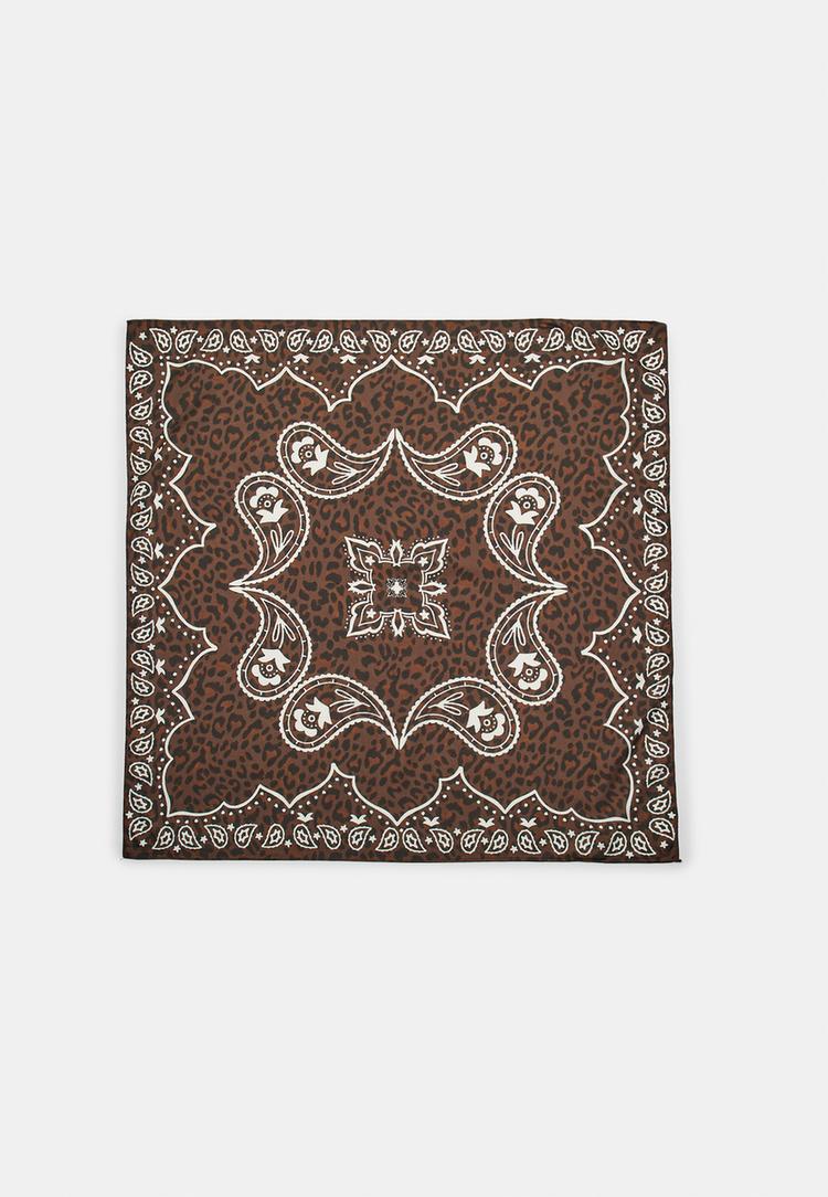 panuelo bandana leopardo