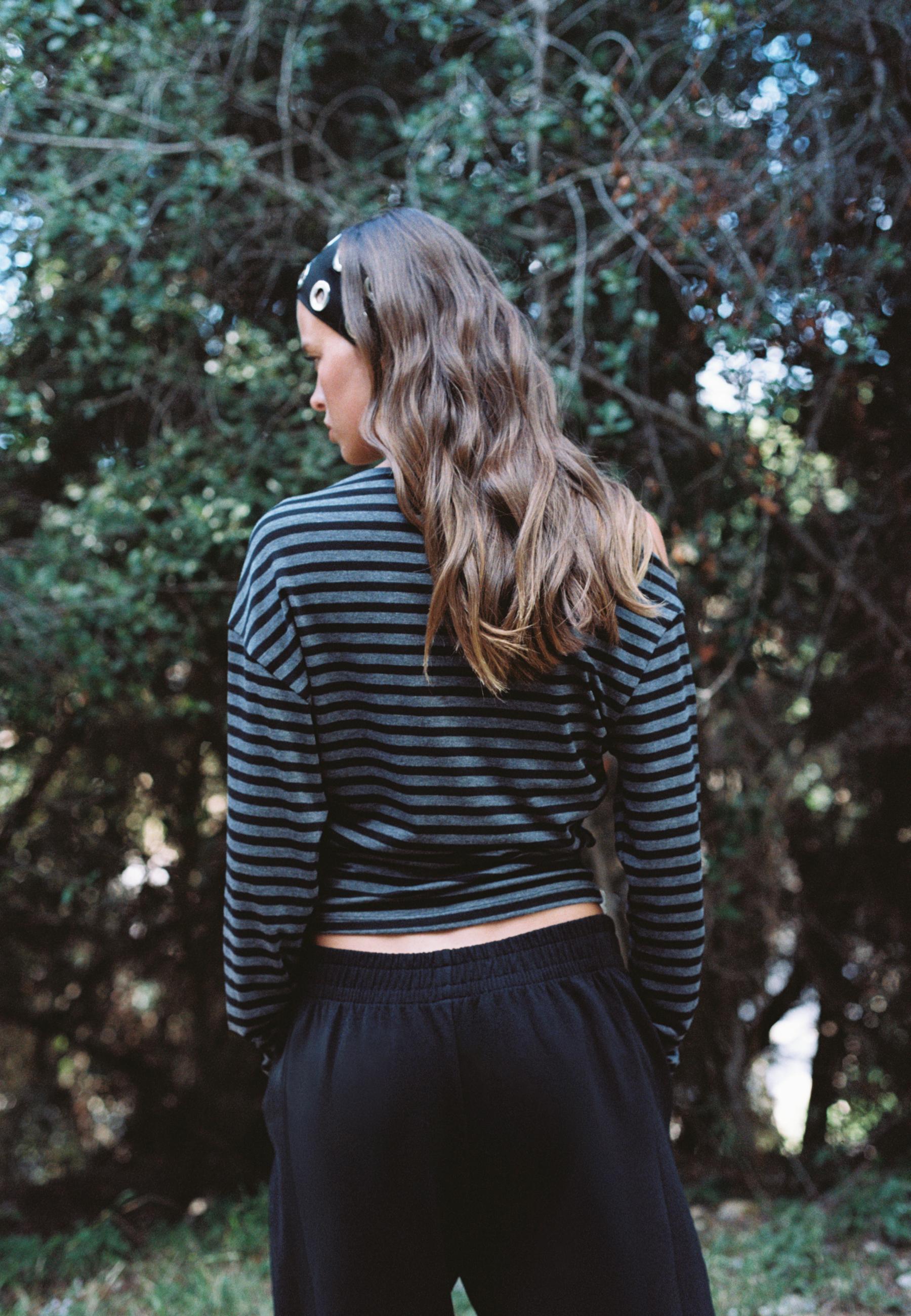 Asymmetrical neckline top — Dark grey