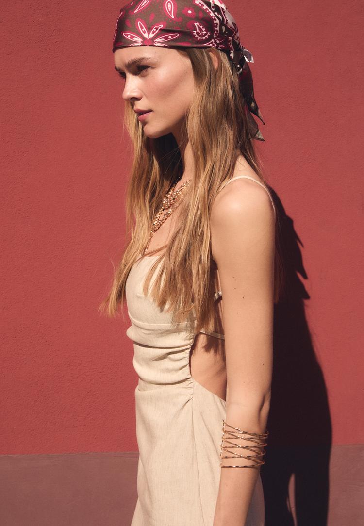 vestido midi espalda descubierta con lino
