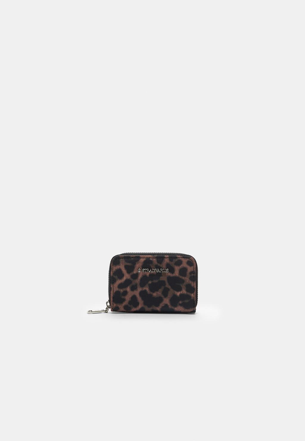 Monedero cremallera estampado leopardo