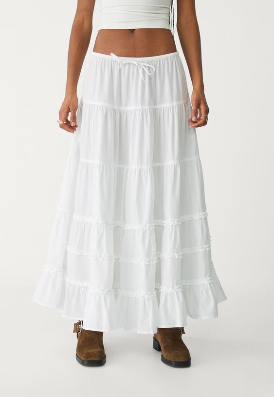 ruffled long skirt
