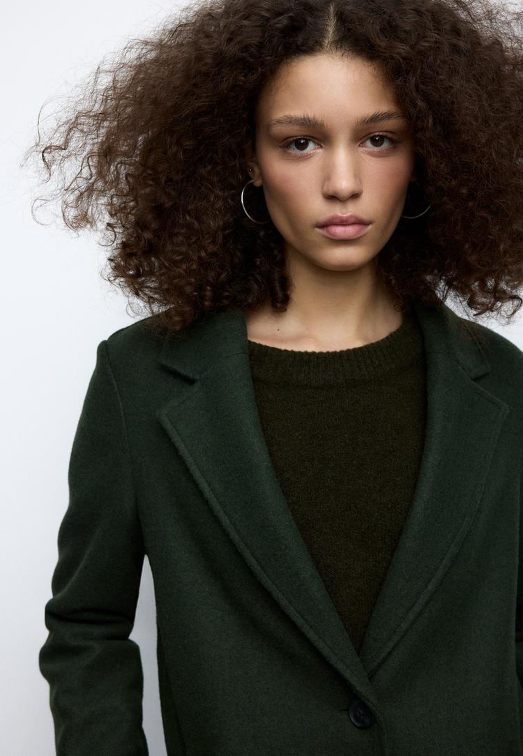 casaco midi com bot%C3%A3o de toque