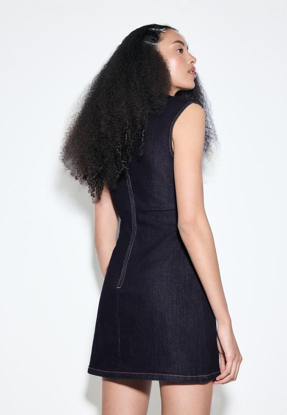 Stradivarius Robe Courte En Jean Denim Overdyed Délavé Xs