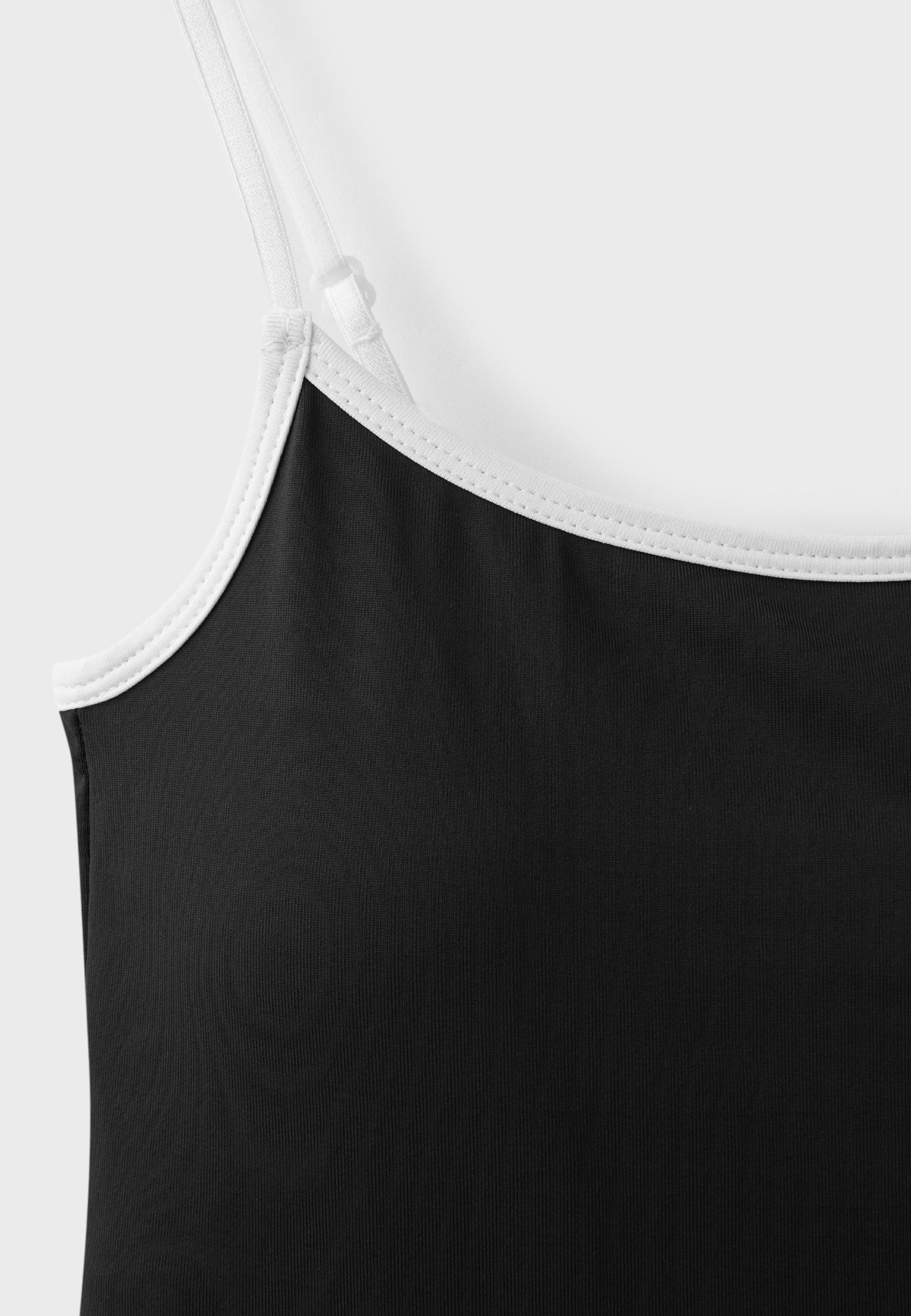Polyamide strappy top with cups — Black