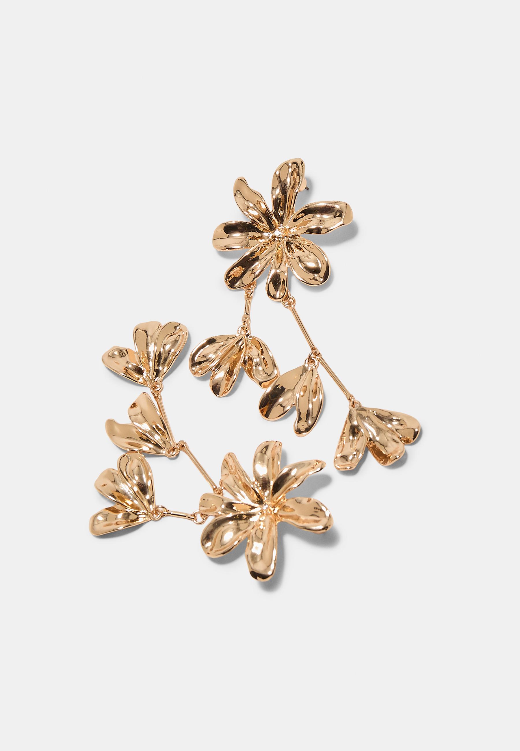 Flower dangle earrings — Gold
