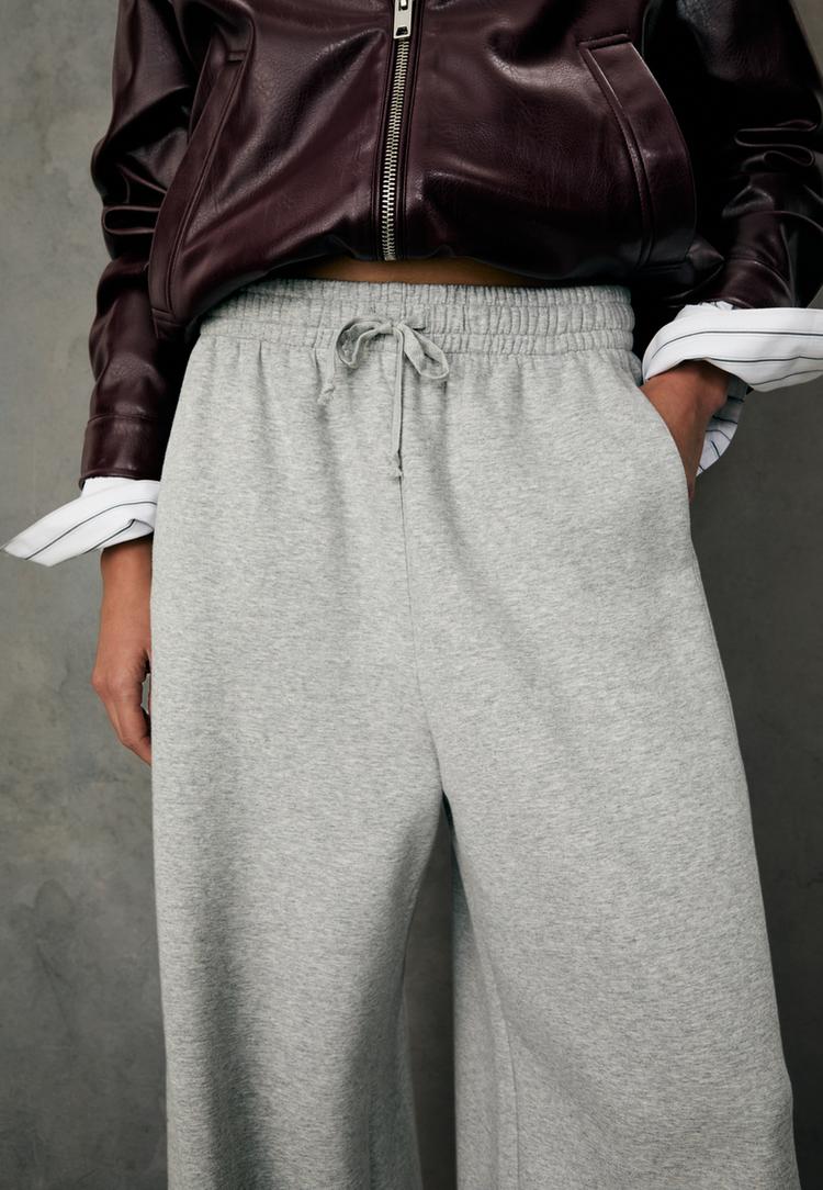 balloon barrel jogger trousers