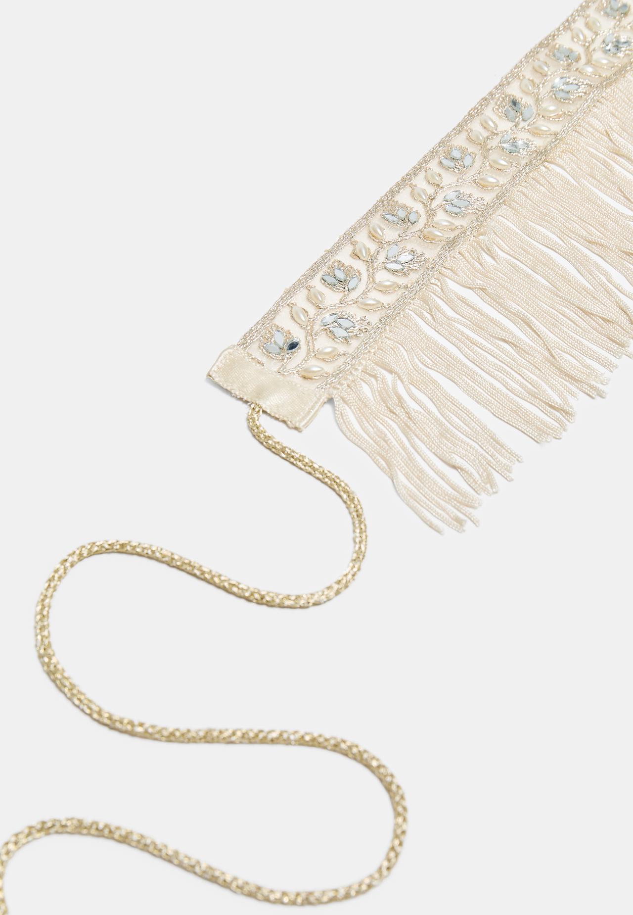 Faux pearl and fringe belt — Ecru
