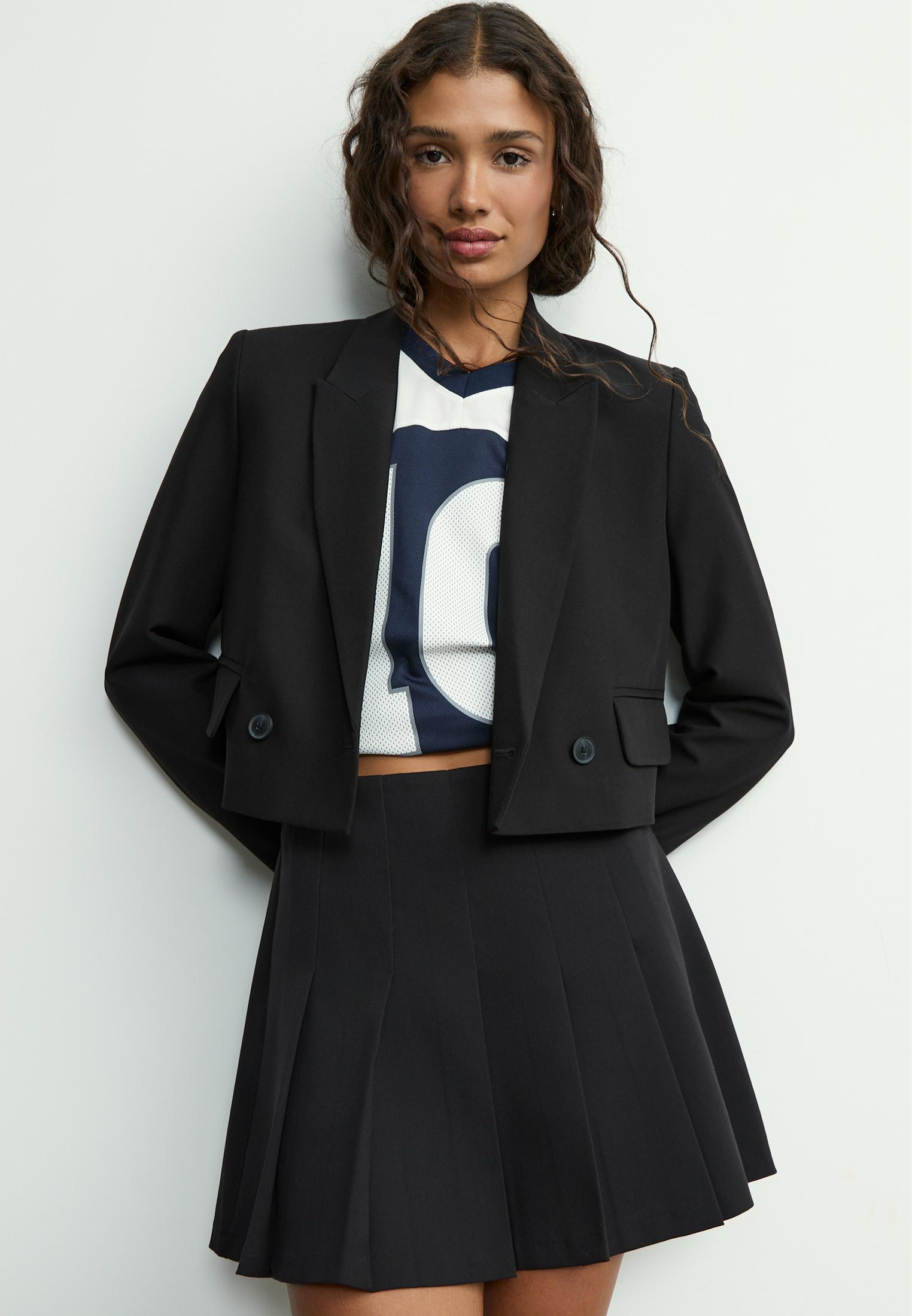 Cropped blazer dress — Black
