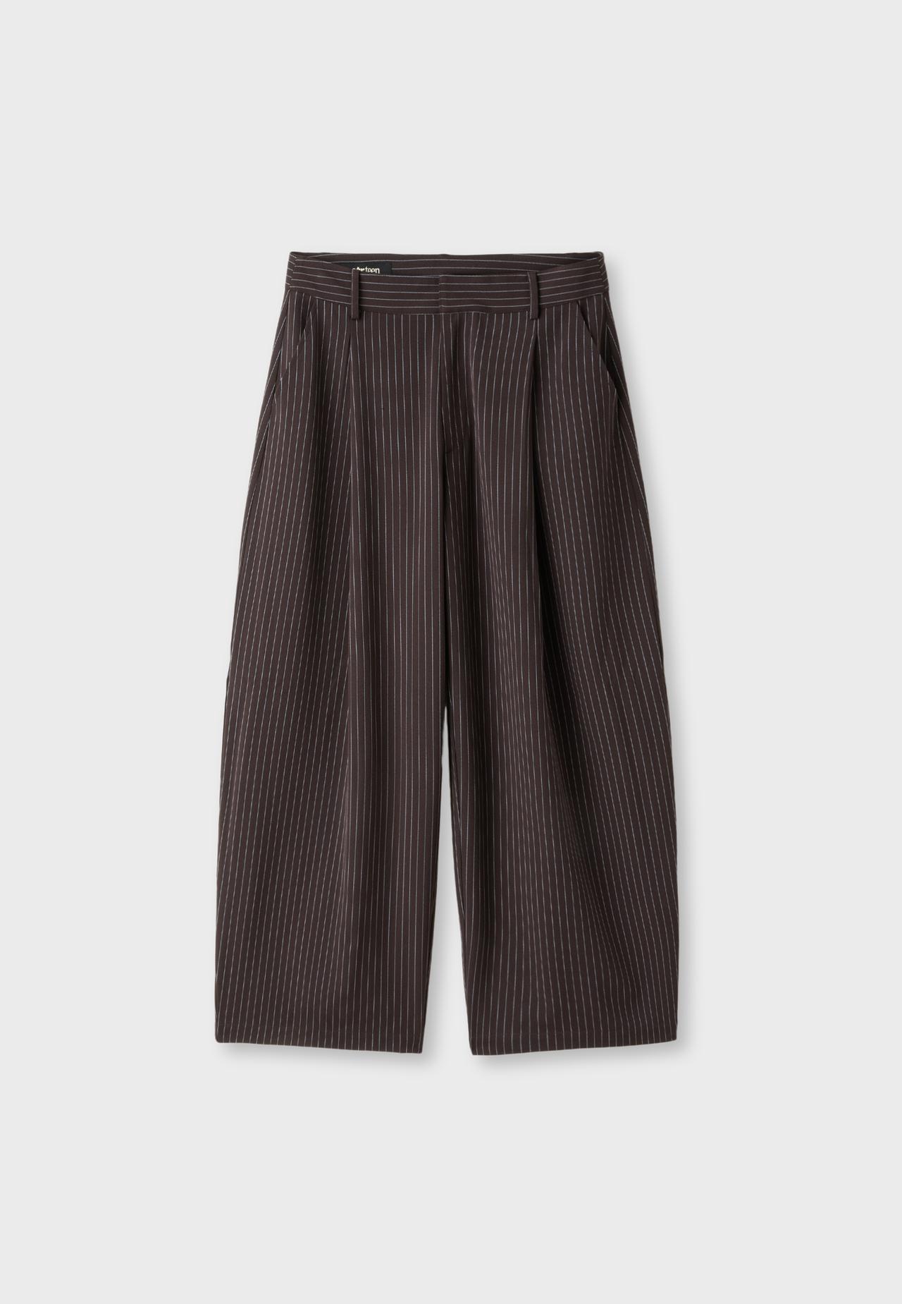 Smart barrel trousers — Brown