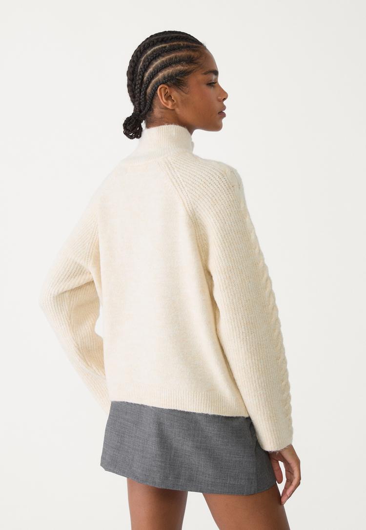 pull en maille zippe