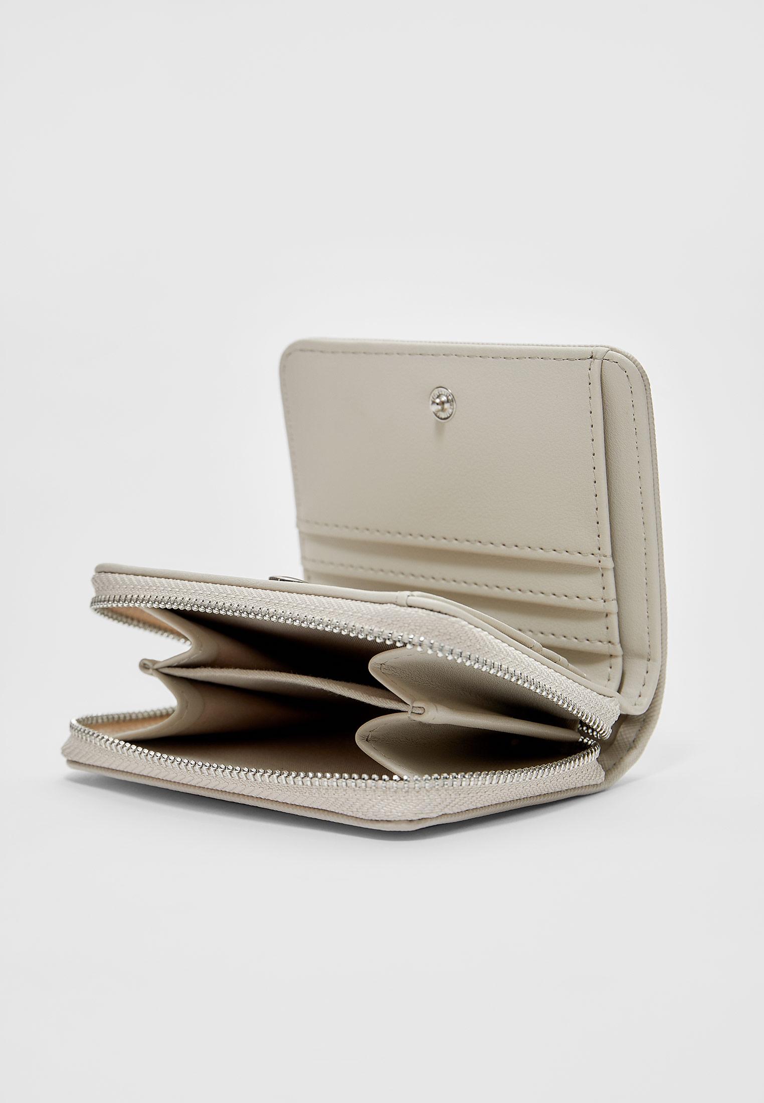Rectangular zip-up purse — Ecru