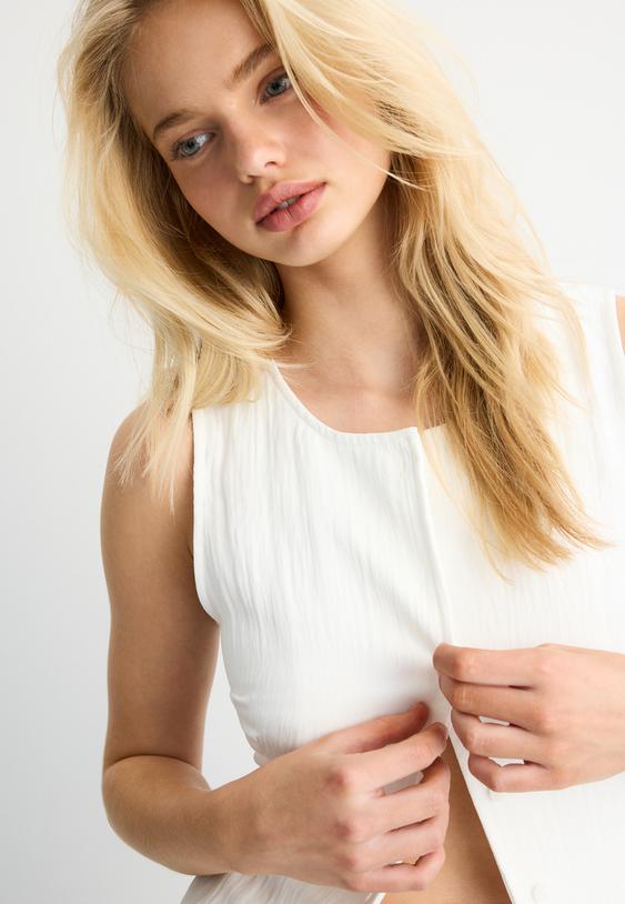 Stradivarius Top À Boutons Texturé Écru L