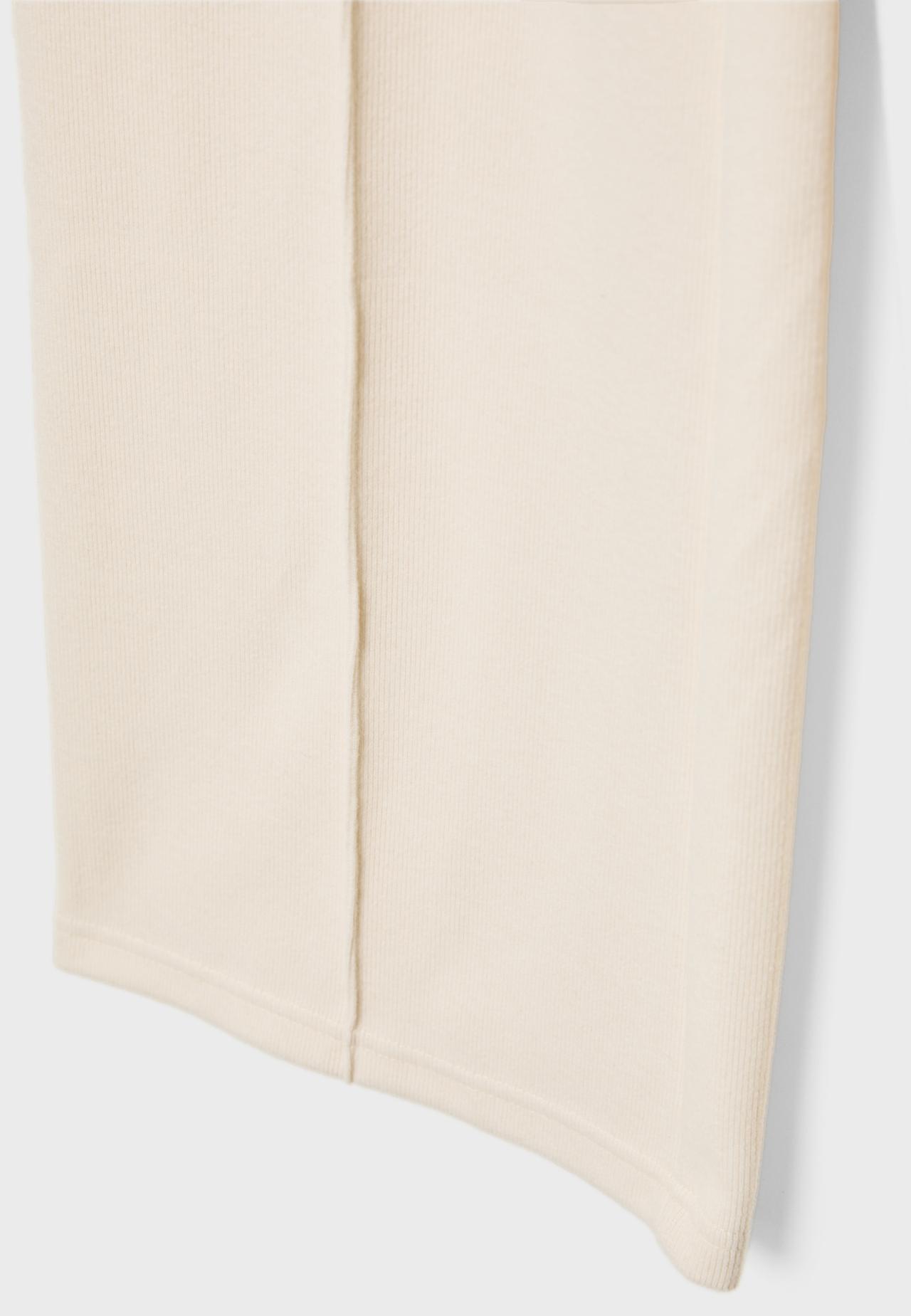Soft-touch pintuck trousers — Ecru