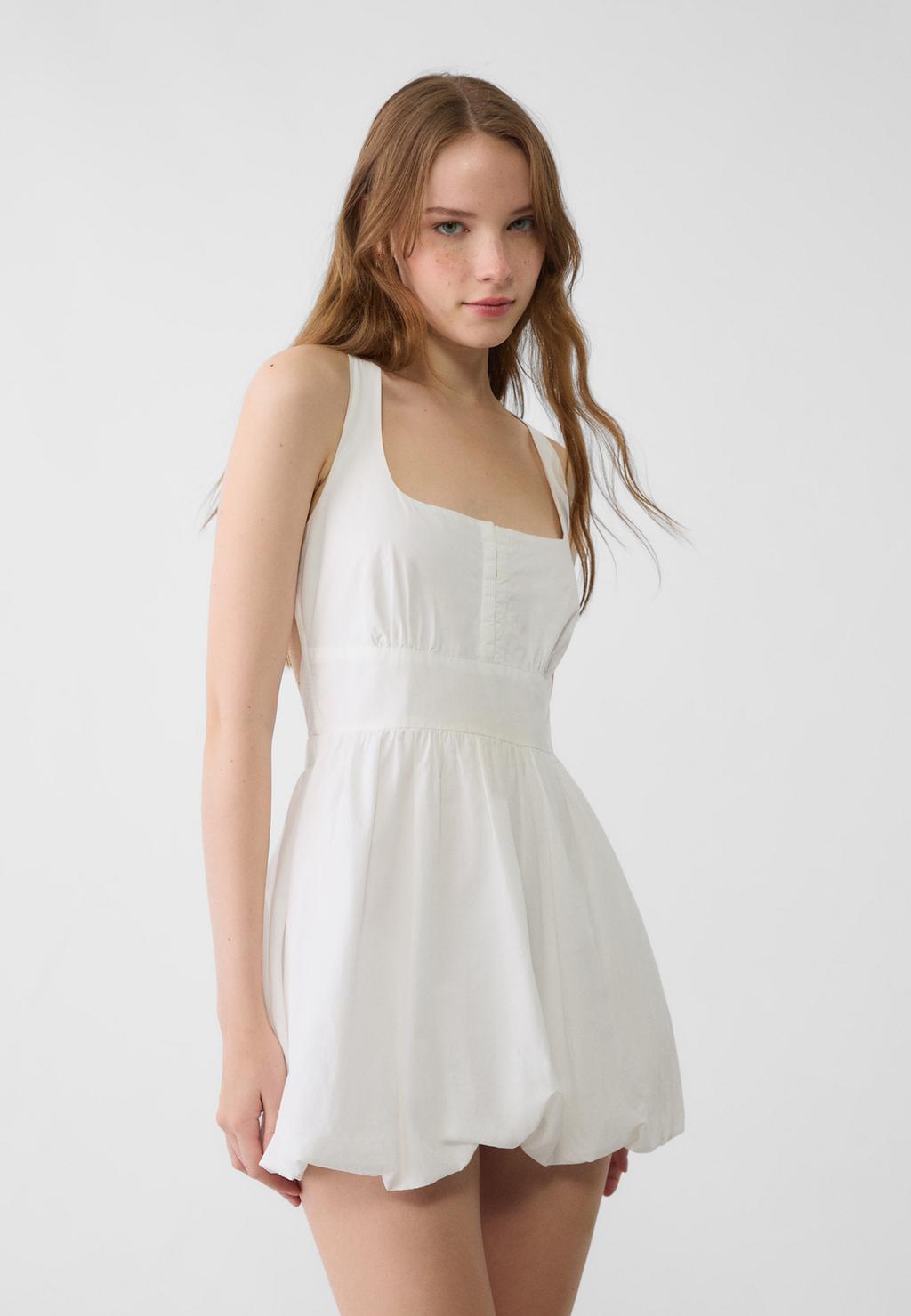 Short poplin balloon dress