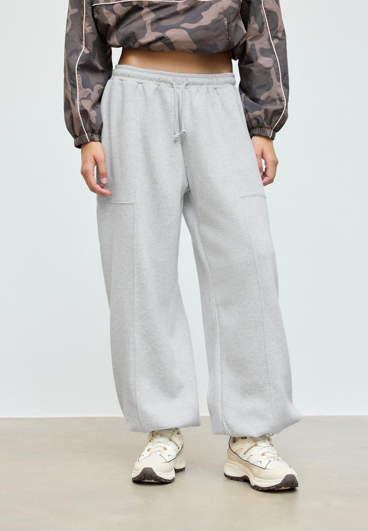Plush barrel jogger trousers with toggles — Grey melange