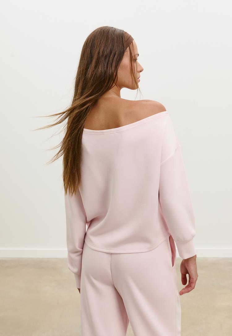 sudadera hombro descubierto tacto suave