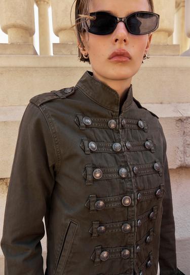 Buttoned jacket — Khaki 5