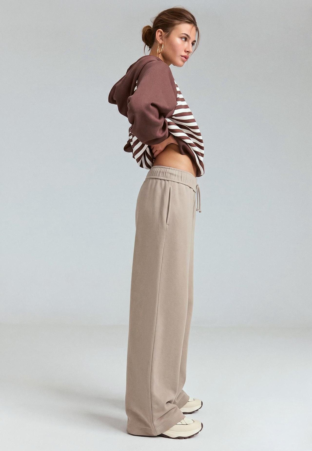 Washed-effect straight jogger trousers — Beige