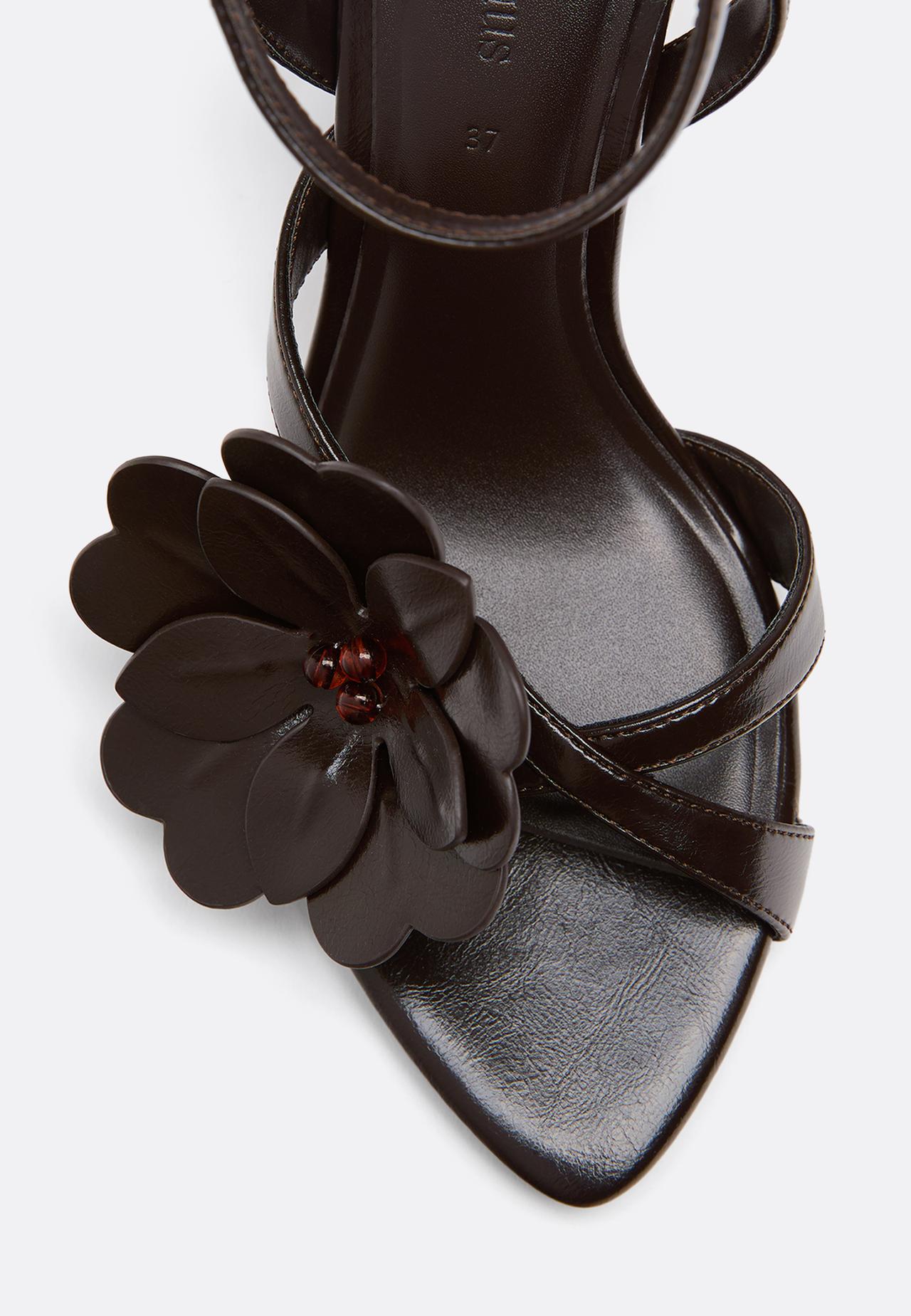 Floral heeled sandals — BROWN