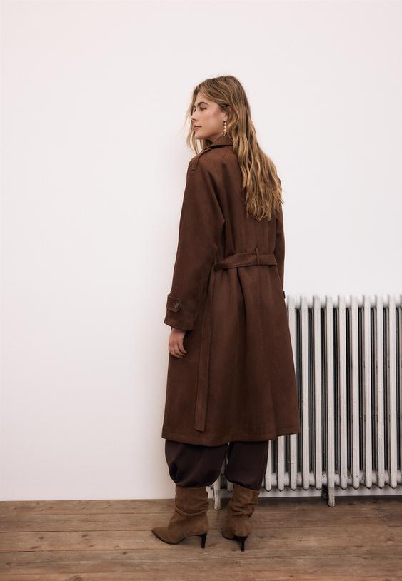 trench largo efecto ante