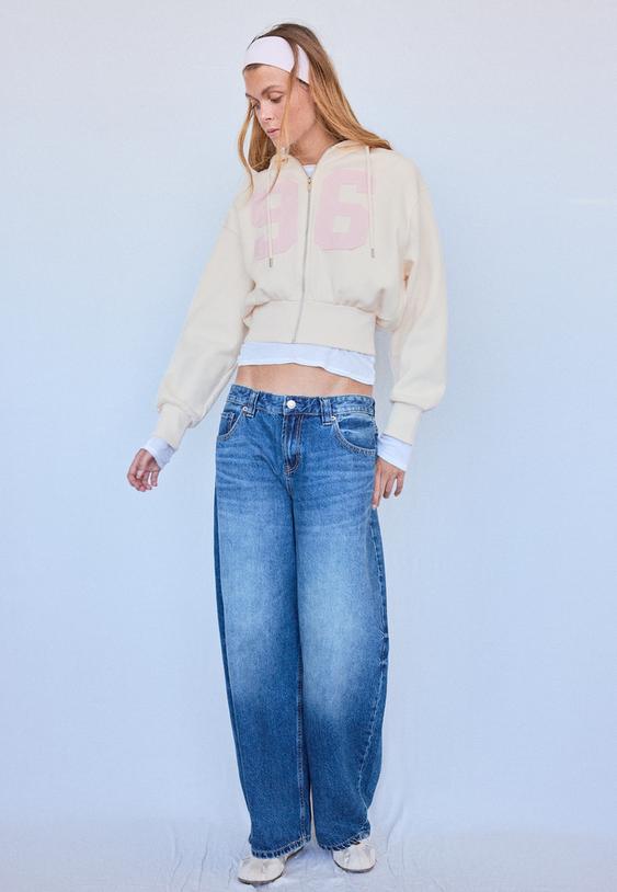 Stradivarius Bedrucktes Regular-Sweatshirt Beige Xl