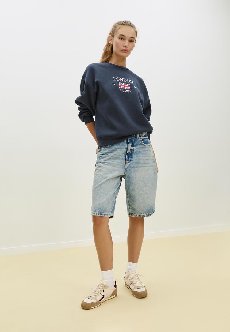 embroidered london sweatshirt