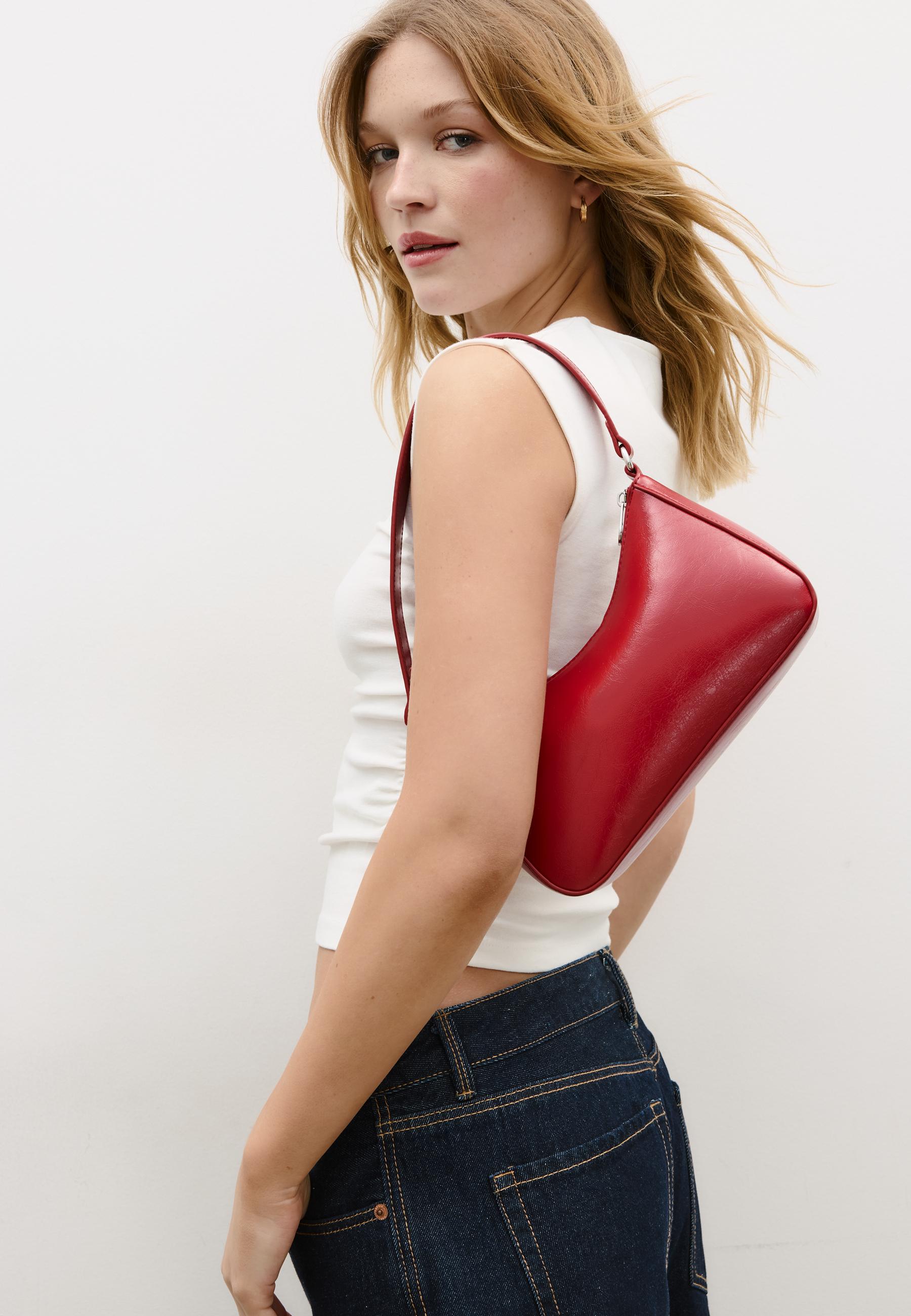 Long chain shoulder bag — Red