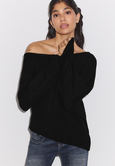 Asymmetric knit jumper — Black 4