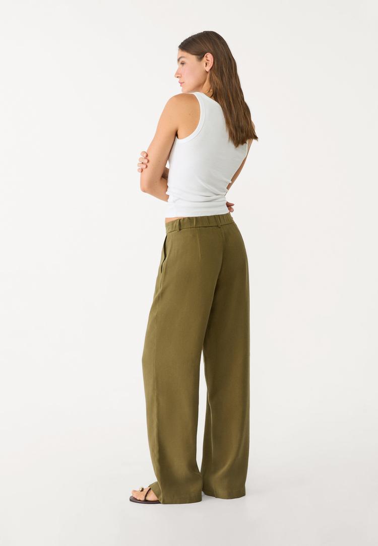 pantalon recto fluido pinzas