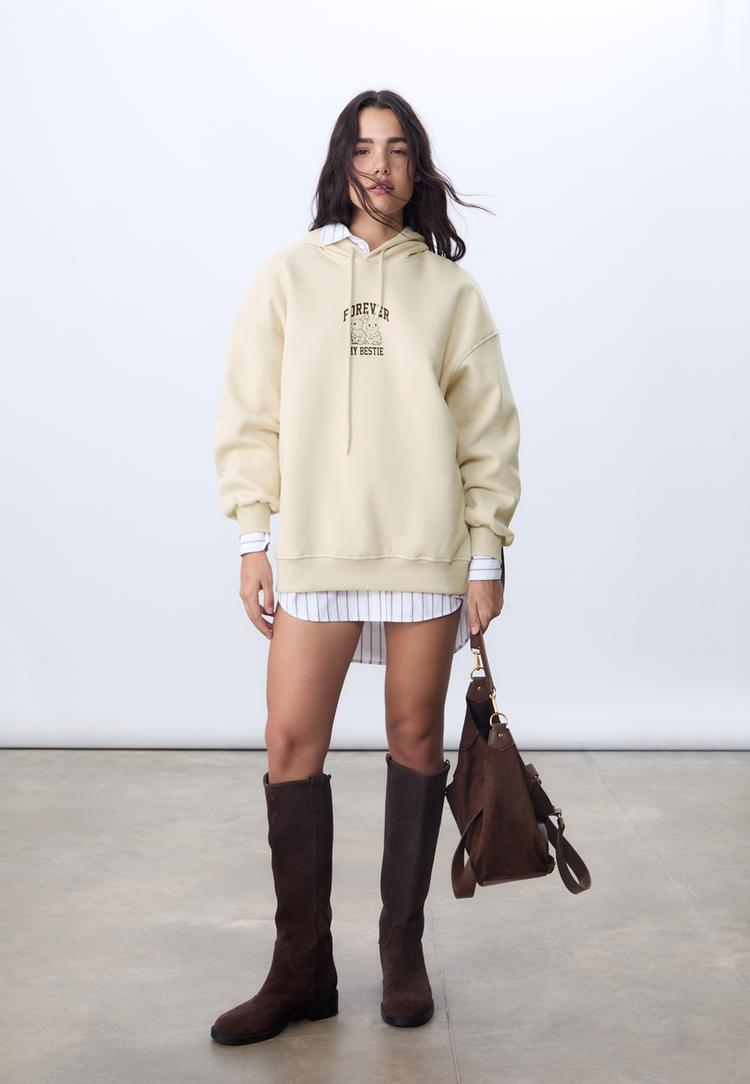 kapusonlu grafikli sweatshirt