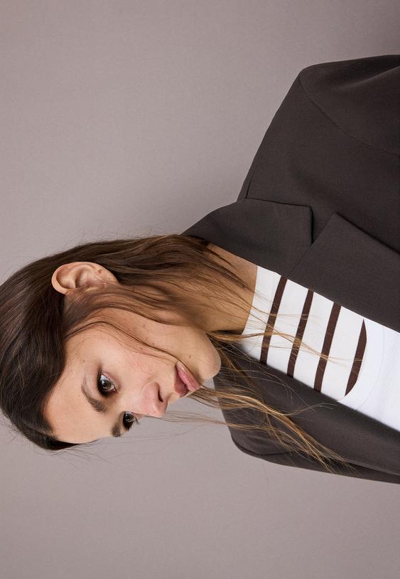 americana entallada boton