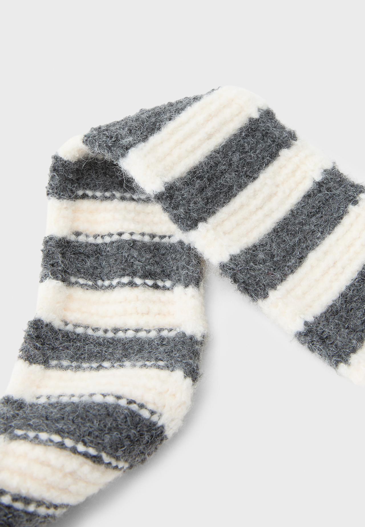 Triangle scarf — Dark grey