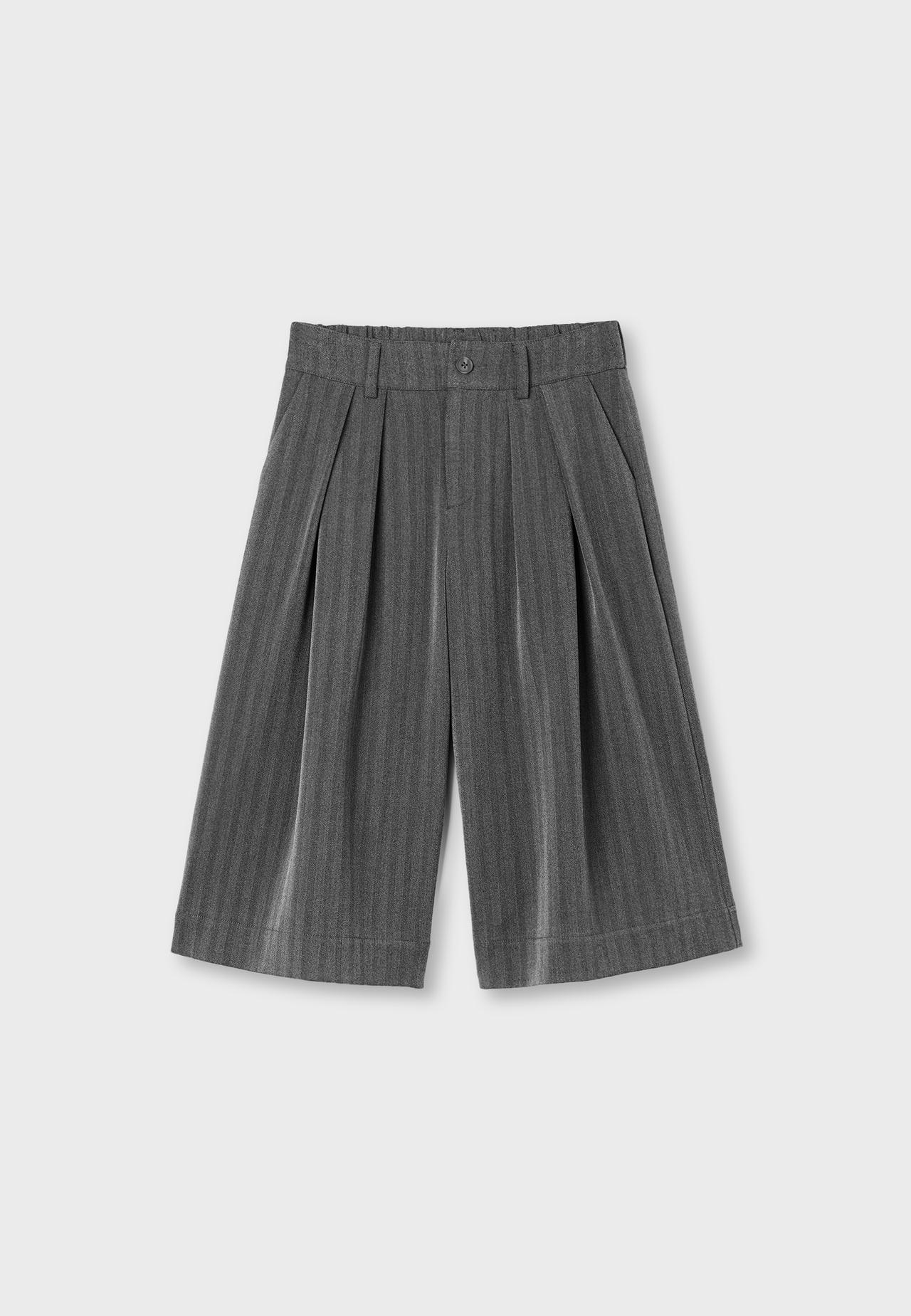 Tailored Bermuda shorts — Dark grey