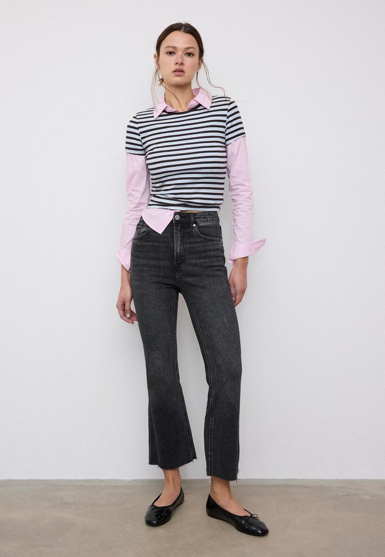 Stradivarius D78 Blugi Croiți Evazați Efect Prespălat Negru Descleiat 36