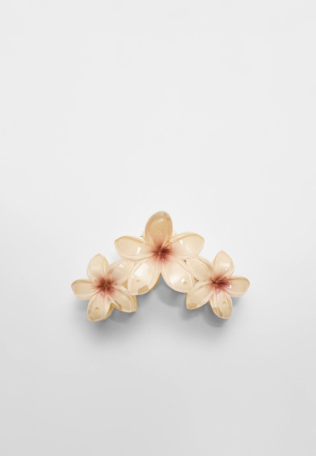 Triple flower hair clip