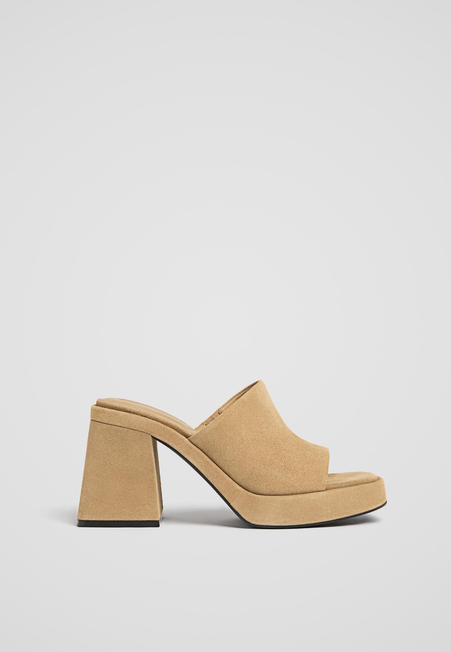 Sandales a talon en cuir compensees Mode femme Stradivarius Worldwide