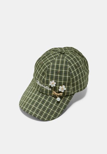 Checked cap with brooches — Khaki 3