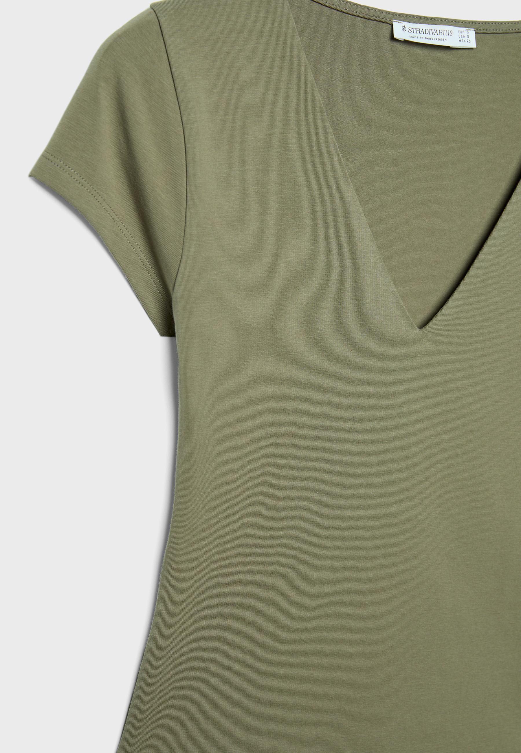 V-neck short sleeve T-shirt — Olive green