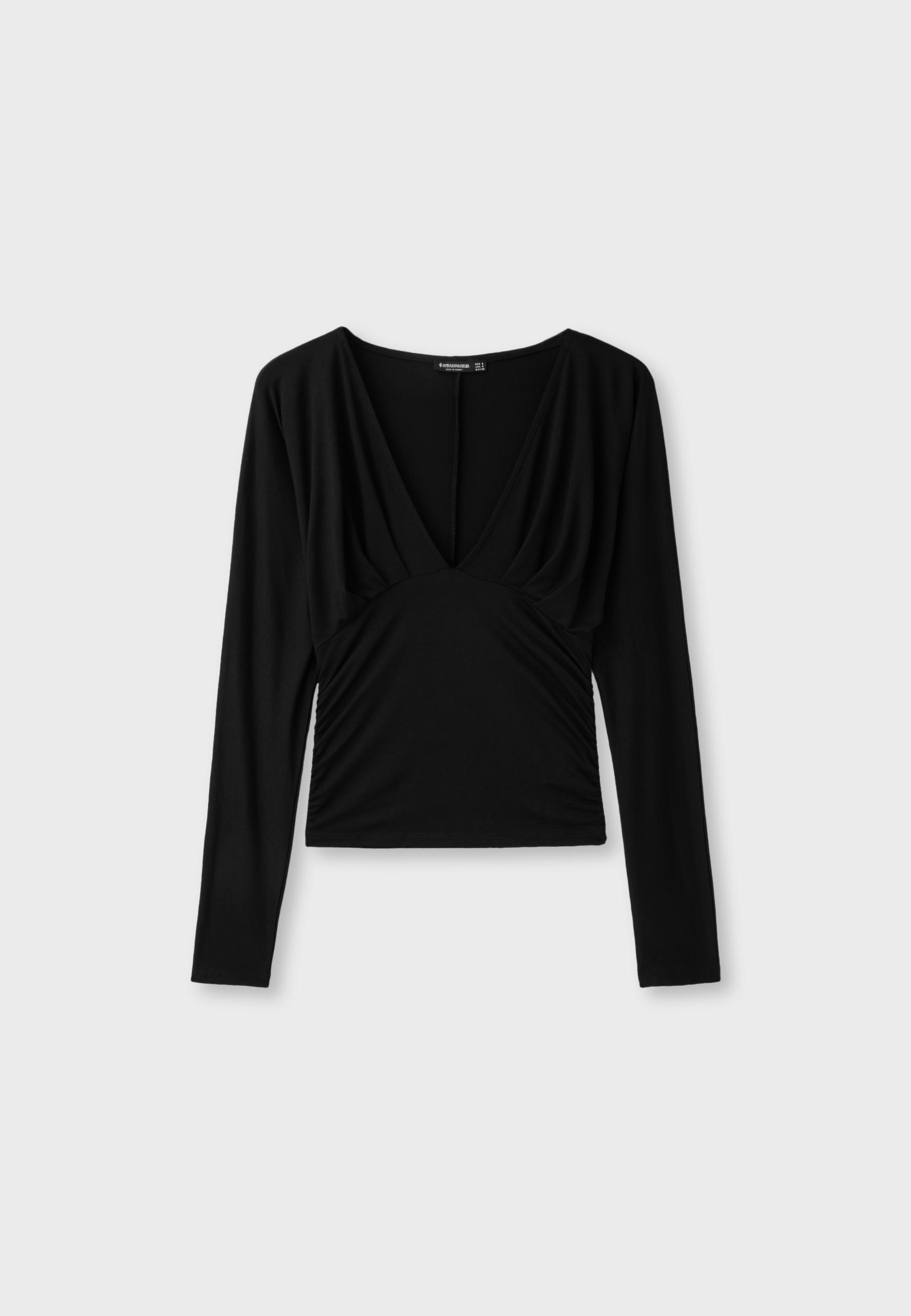 Long sleeve V-neck T-shirt — Black