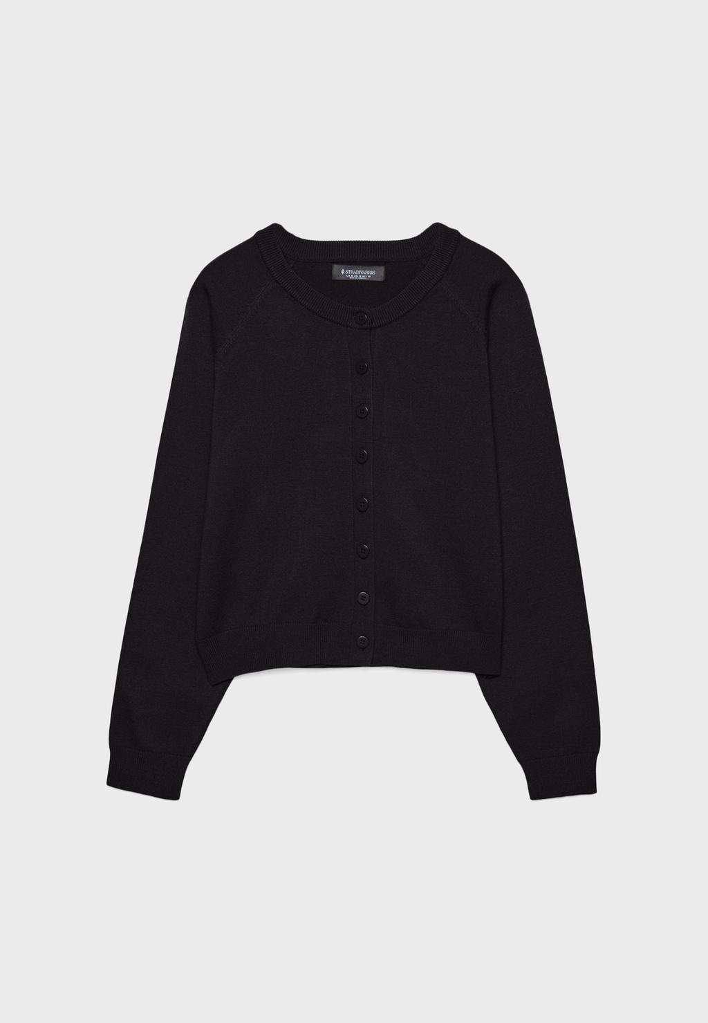 Reglan Kollu Düğmeli Örgü Ceket