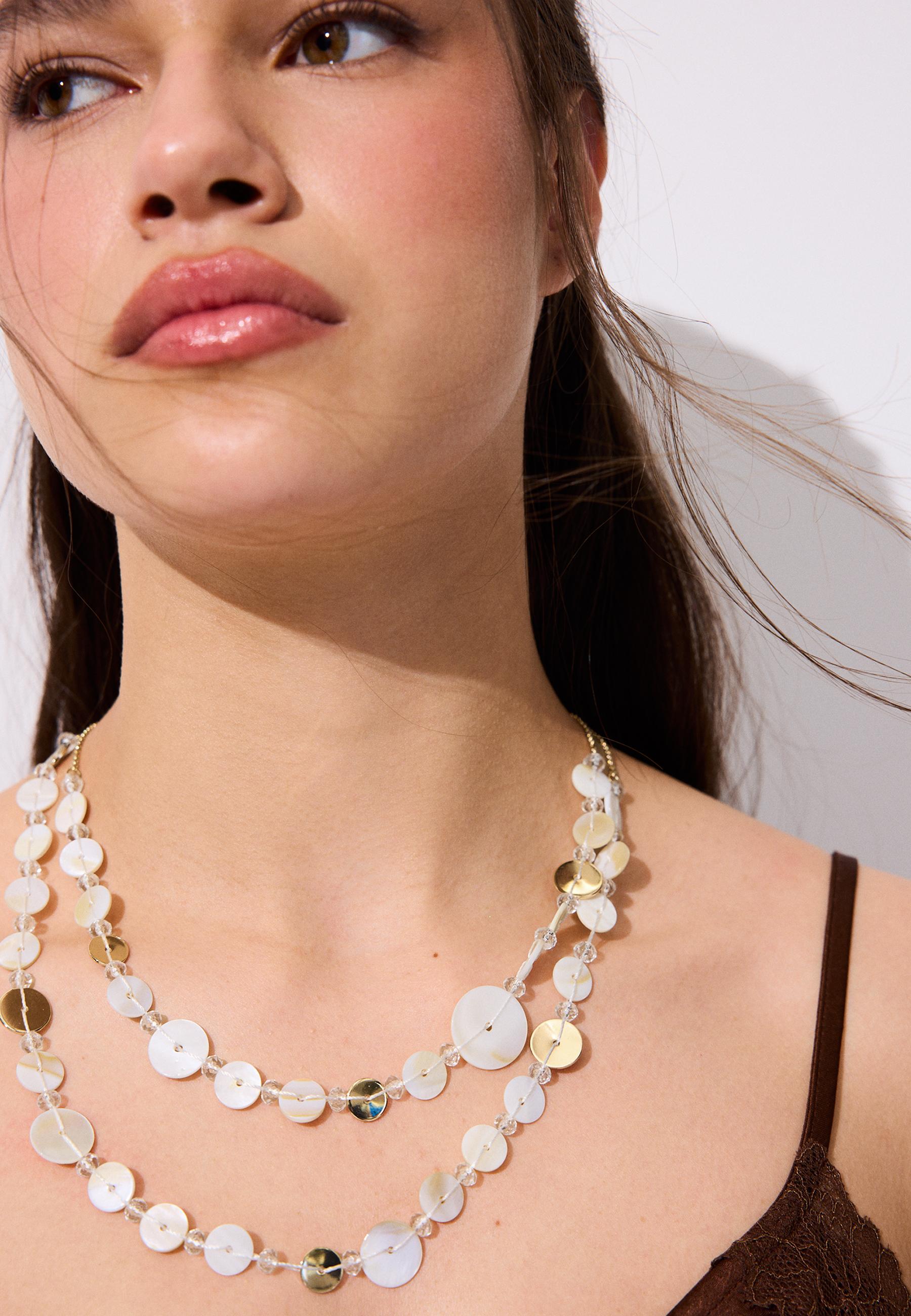 Long button necklace — Ecru