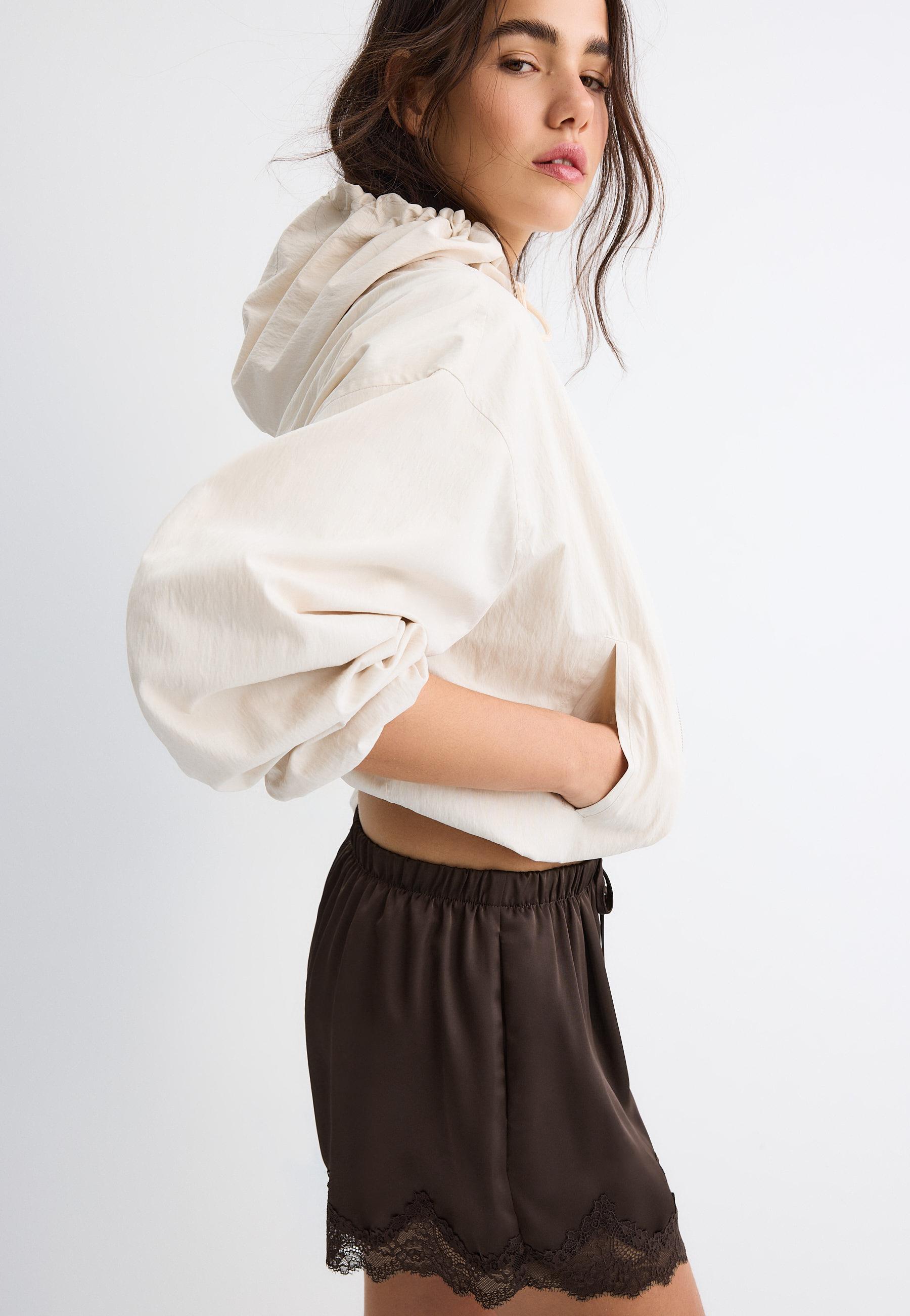 Basic nylon hooded jacket — Ecru