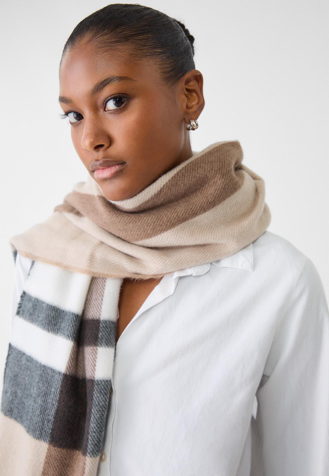 Asos Nwt Asos Blanket Scarf ASOS Design Women's Grid Plaid Tassel